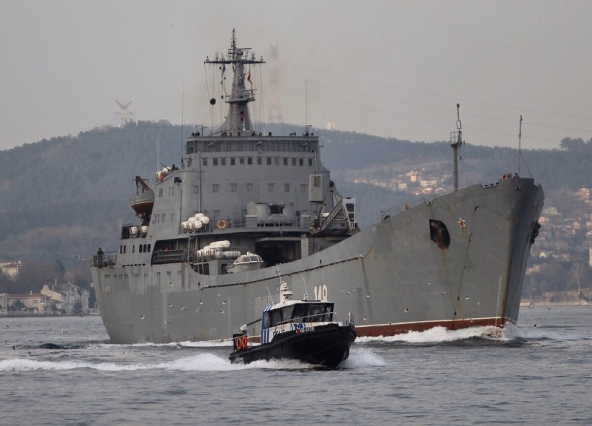 "Орск" приближается к Сирии: Турция напугана российским десантным кораблем