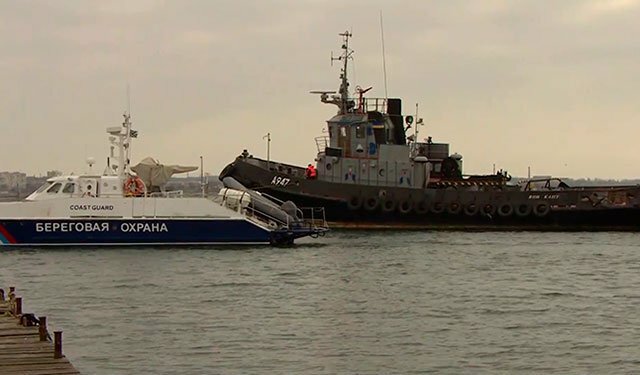 Россия начала оформлять передачу задержанных в Керченском проливе украинских кораблей - СМИ