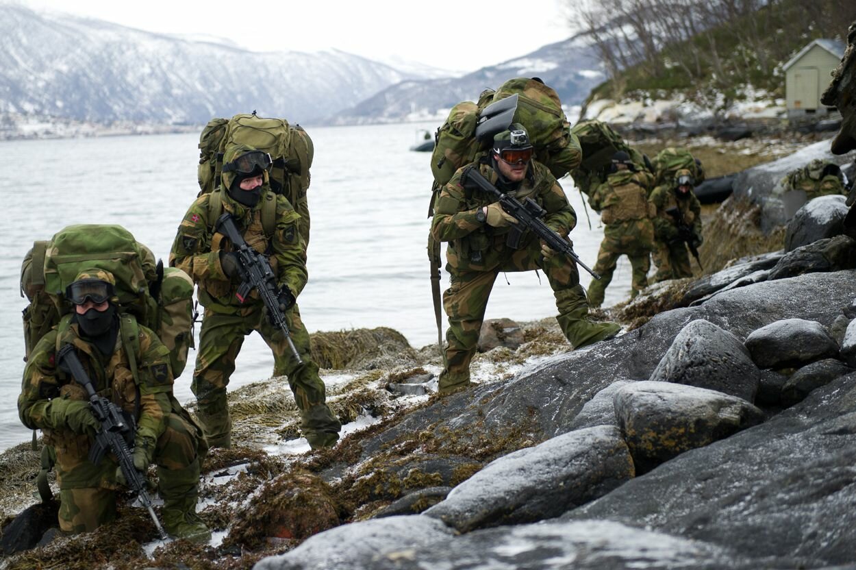 Зажатая в тиски США и России Норвегия сделала признание 
