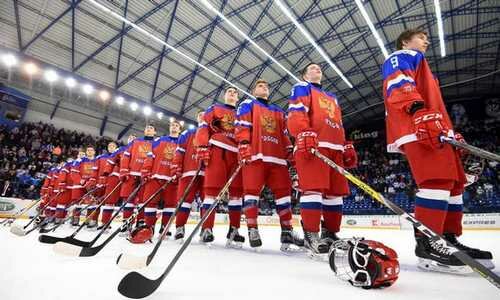 Сборная России по хоккею подралась с Канадой и сравняла счет во втором периоде