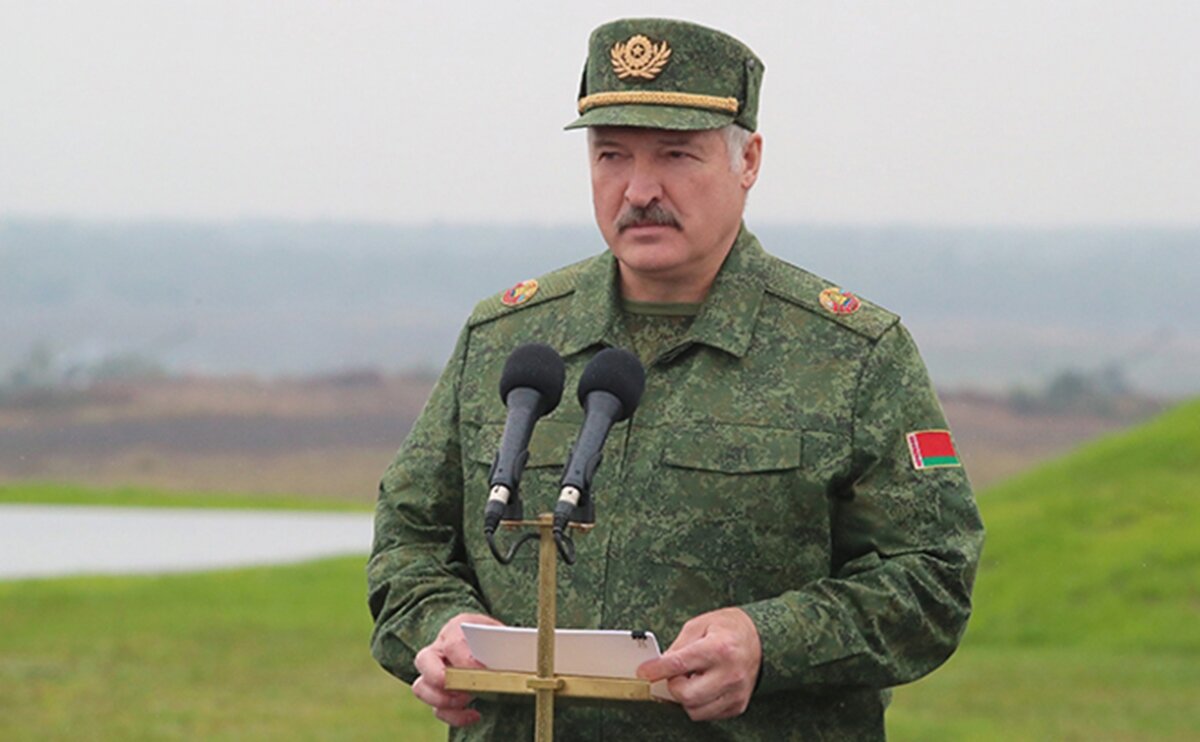 Лукашенко припугнул Запад совместной с Россией военной группировкой 