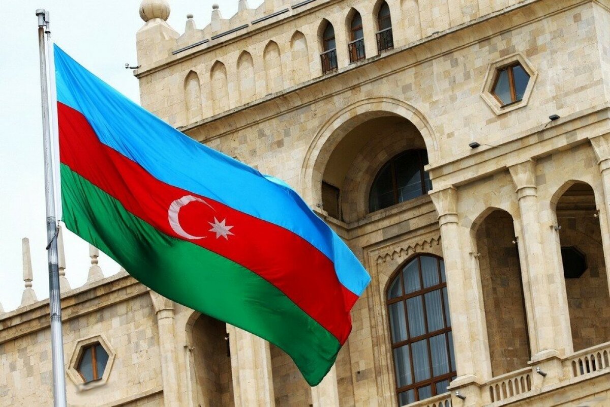В Баку признали, что российский вертолет азербайджанцы сбили случайно 