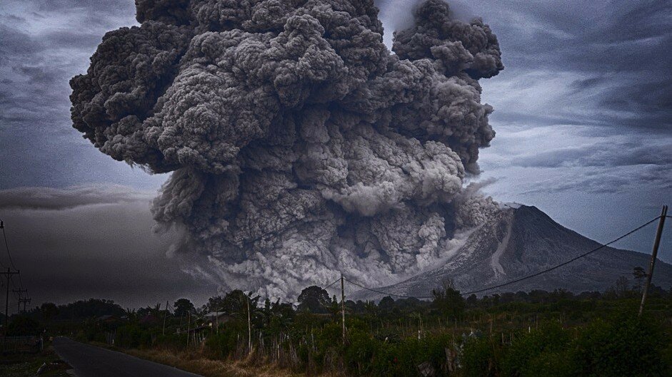 наука, технологии, происшествие, как индонезийцев накроет извержения вулканов (новости), сейсмическая активность