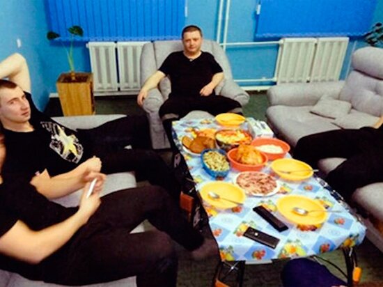 Представитель СПЧ Бабушкин неожиданно отреагировал на скандал с членом "банды Цапков": "Тюрьма - это не обязательно страдание"