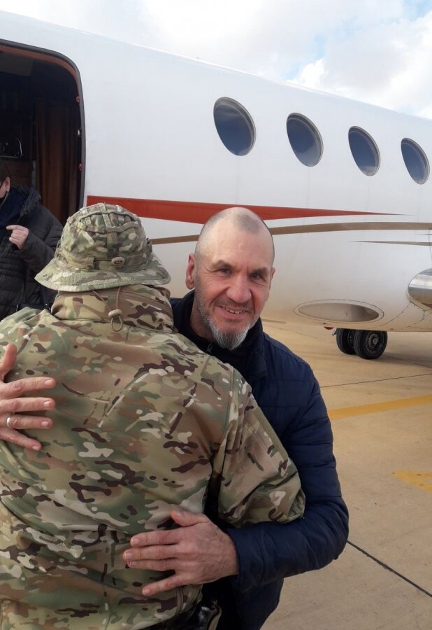 Освобожденные россияне в Ливии вернулись на родину 