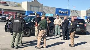 ​Очередная бойня в США: неизвестный расстрелял посетителей Walmart в Оклахоме