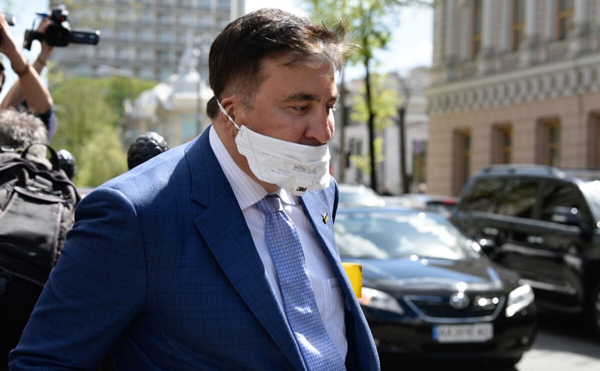 СМИ заподозрили у Саакашвили коронавирус 