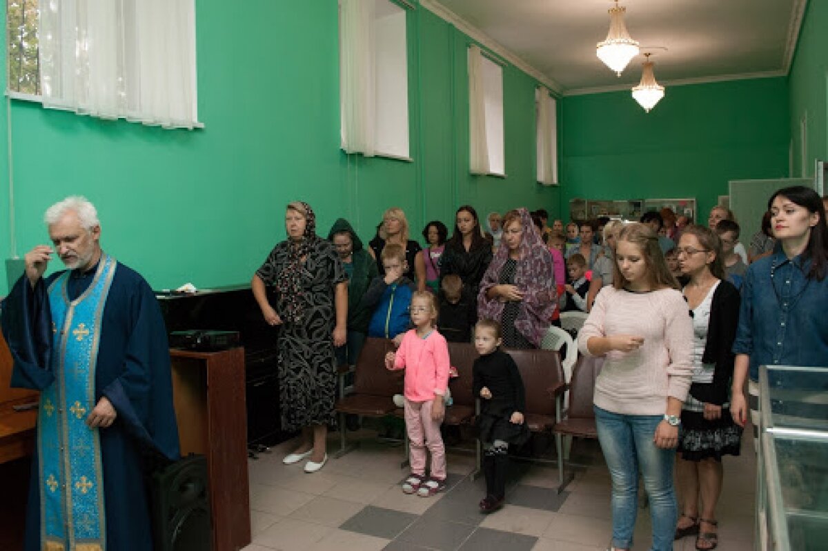 ​На Украине напали на священников УПЦ МП: "Нас обвиняют во всех смертных грехах"