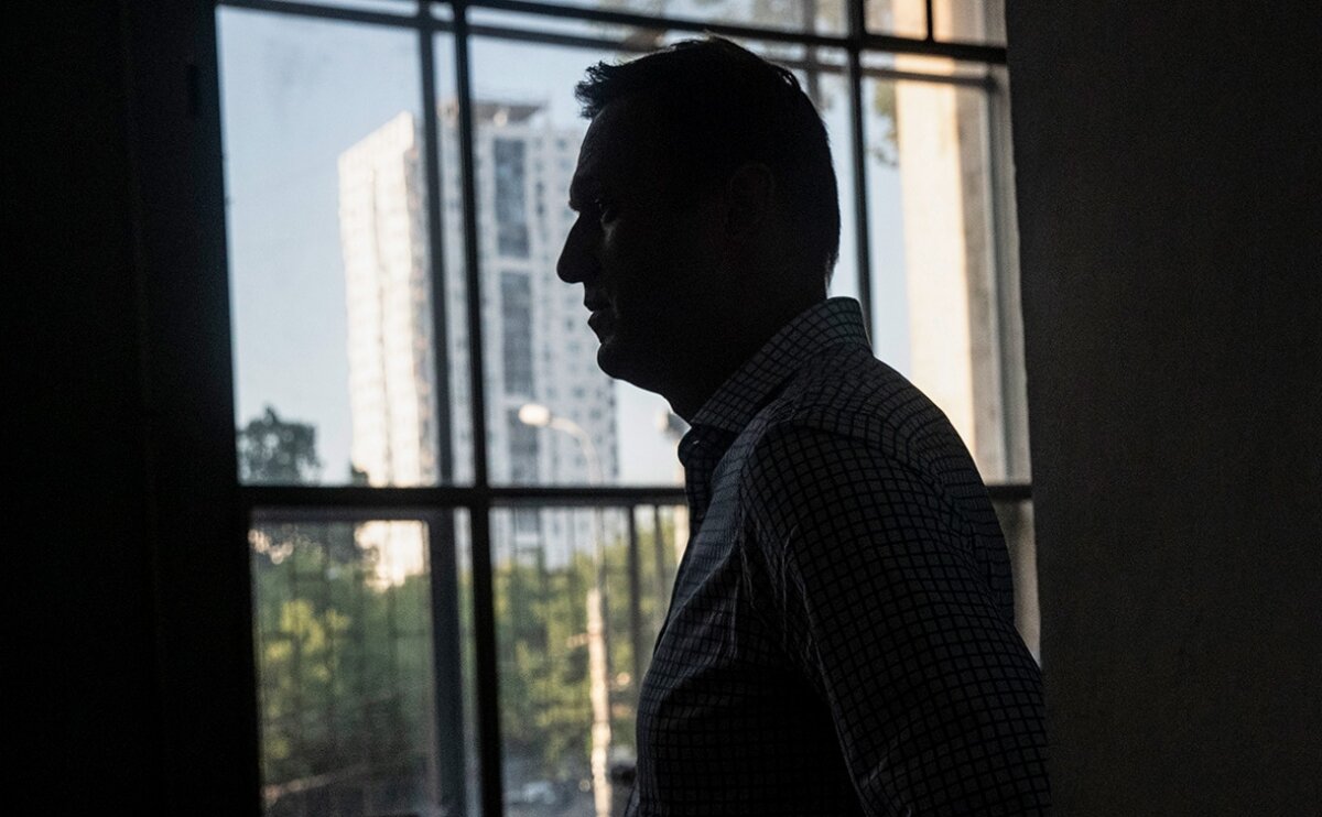 Врачи приняли решение по транспортировке Навального в Германию