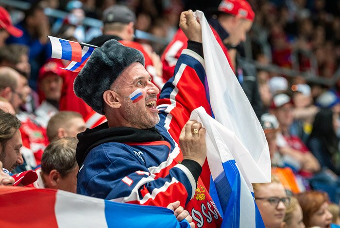 Сборная России по хоккею в пух и прах разгромила чехов на чемпионате мира в Словакии