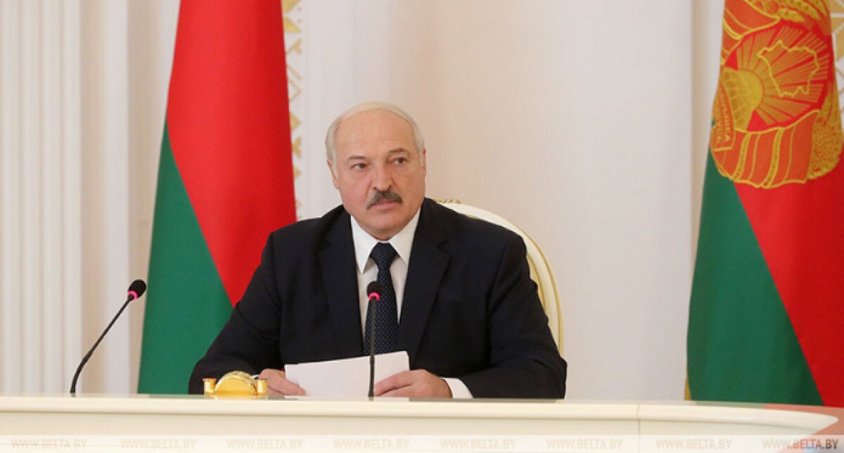 "Меня измазали вдоль и поперек", - Лукашенко призвал выдворять иностранных журналистов из Белоруссии