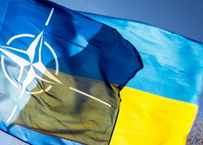 Потеряет не только Крым и Донбасс: Киев предупредили о последствиях вступления в НАТО