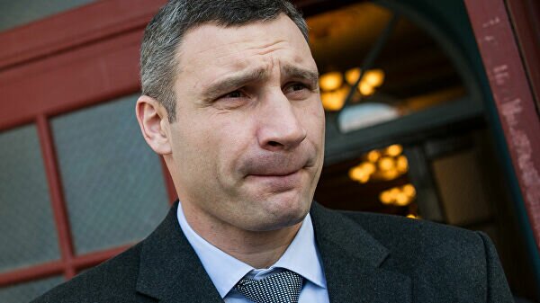 Мэр Киева Кличко сообщил, что на него совершено "нападение"