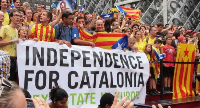 Минюст Испании счел незаконным заявление Kapлеса Пучдемона о независимости Каталонии