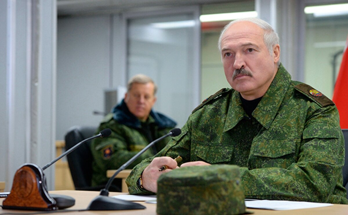 Лукашенко анонсировал проведение российско-белорусских военных учений в ближайшее время 