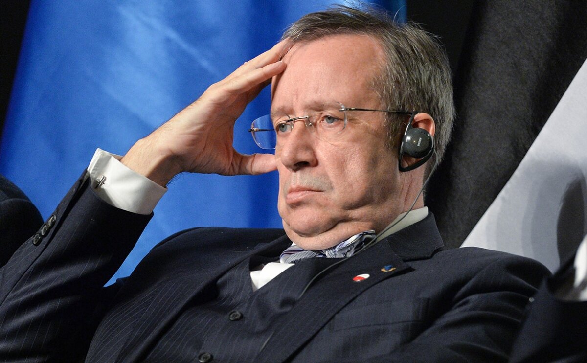 Экс-президент Эстонии Ильвес призвал не пускать россиян в ЕС из-за "вторжения в Крым"