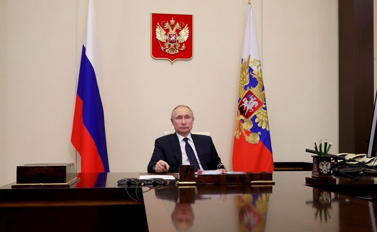 Путин заявил, что Россию пытаются заставить платить "Северным потоком - 2" за Украину