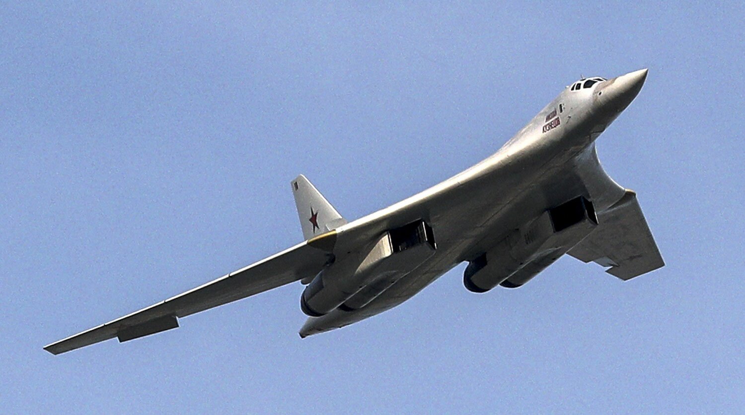 Российские Ту-160 "пристрелялись" по ключевой базе НАТО 