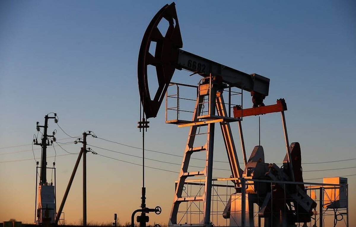 Паника из-за ОПЕК+ обрушила цену нефти Brent до 33 долларов за баррель