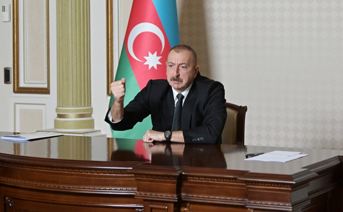 Алиев о боях в Нагорном Карабахе: "Свою землю мы никому не отдадим"