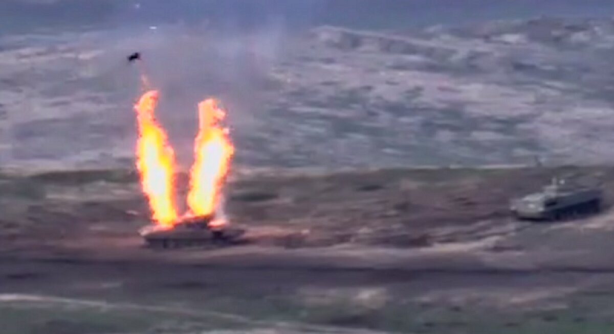 Азербайджан теряет "броню": Армения подбила 754 единицы военной техники в Нагорном Карабахе