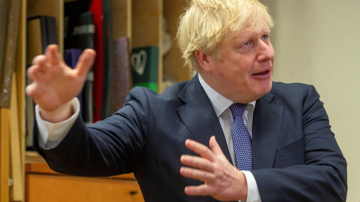 Борис Джонсон с коронавирусом остается в реанимации: известно состояние премьера Великобритании