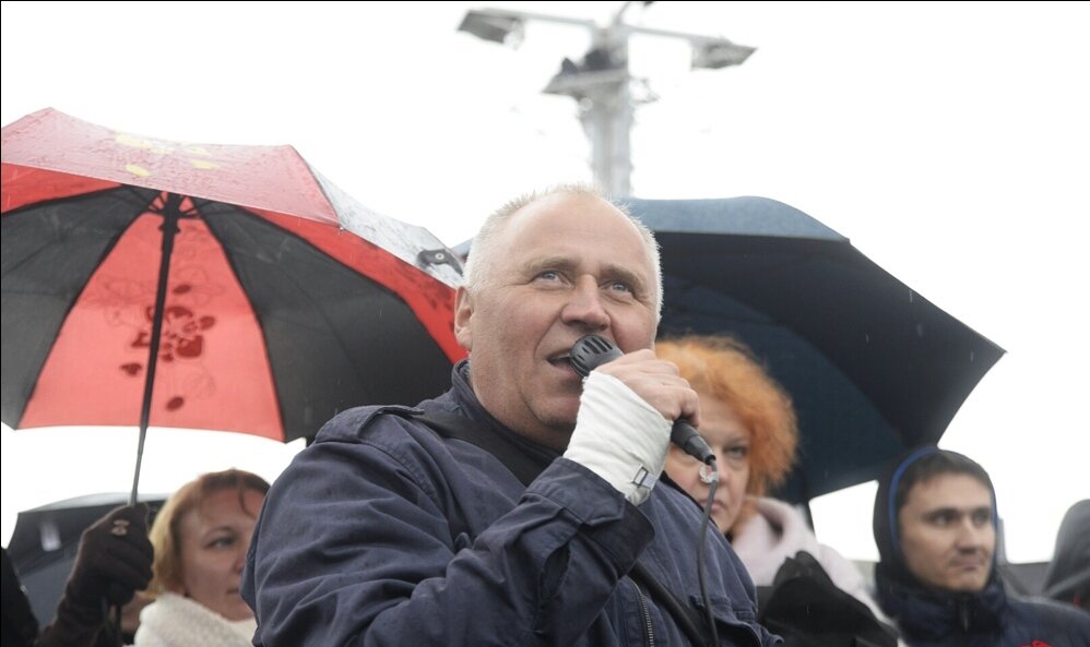 В Минске оппозиция собрала на центральной площади несанкционированный "Марш рассерженных белорусов 2.0" - кадры 