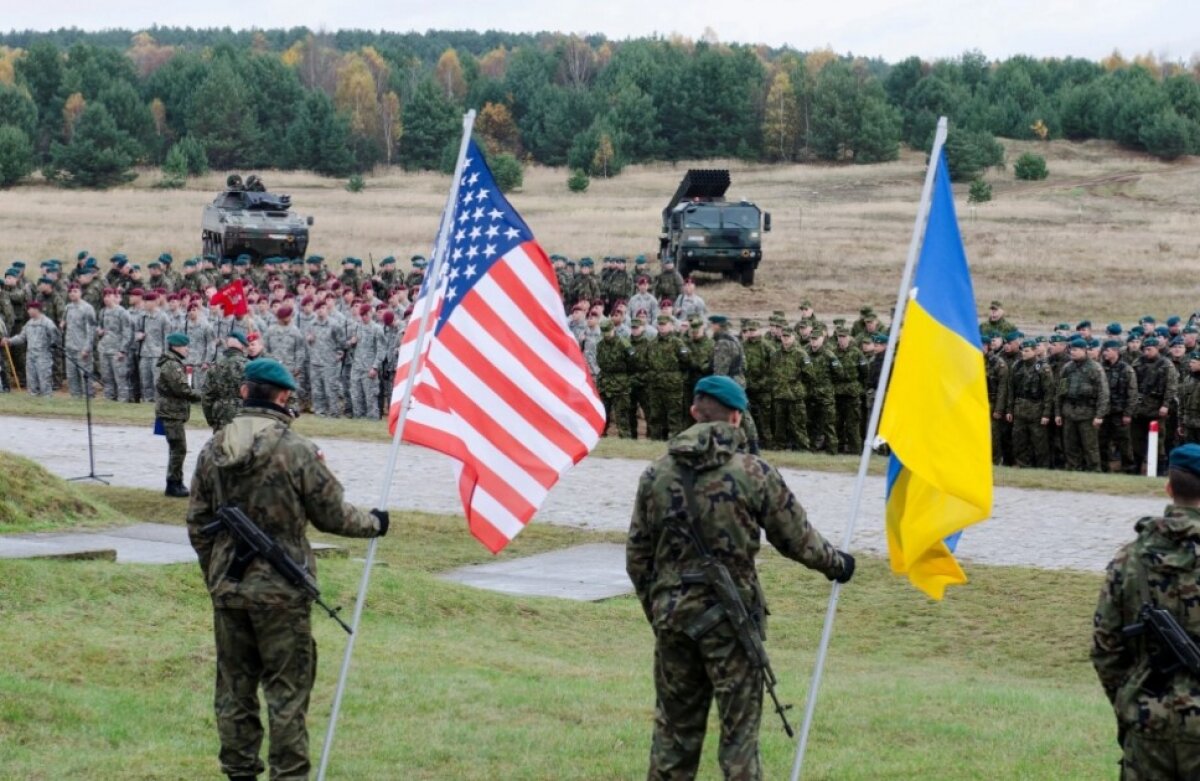 Украина захотела возглавить восточный фланг сил НАТО