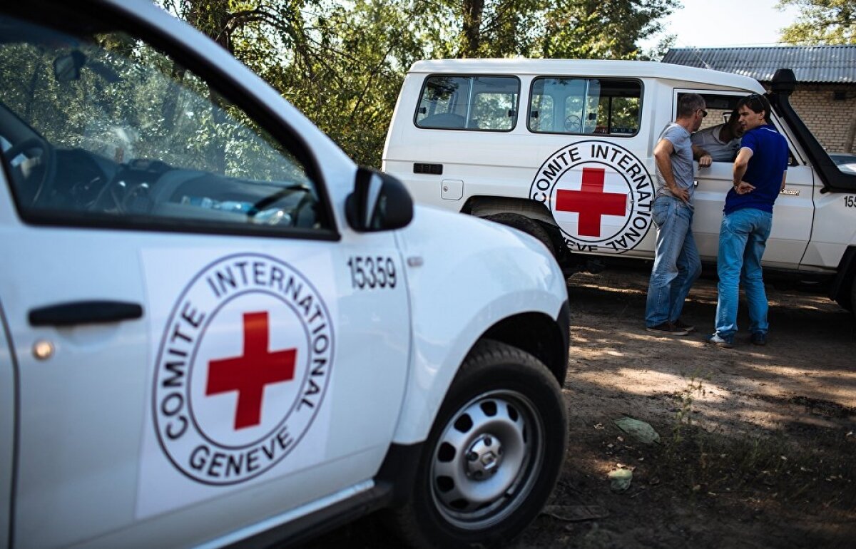 Во время обстрела Азербайджана погиб волонтер Красного Креста, еще двое ранены