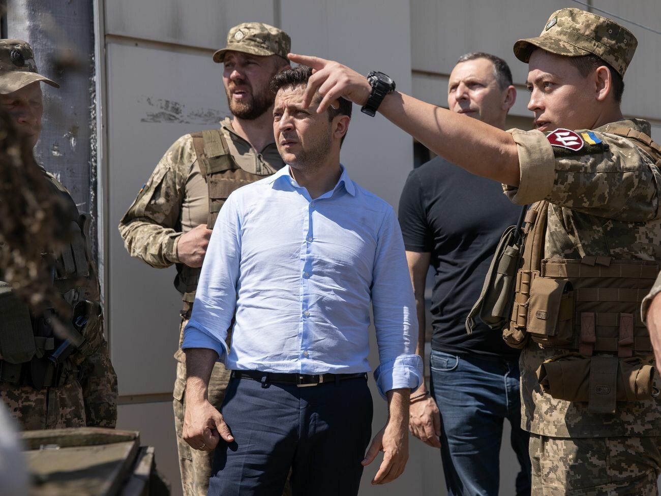 Зеленский впустил на Украину войска США и других стран НАТО