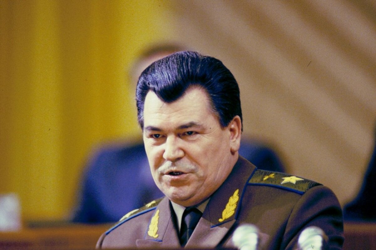 Из-за коронавируса не стало последнего главы советского Минобороны 
