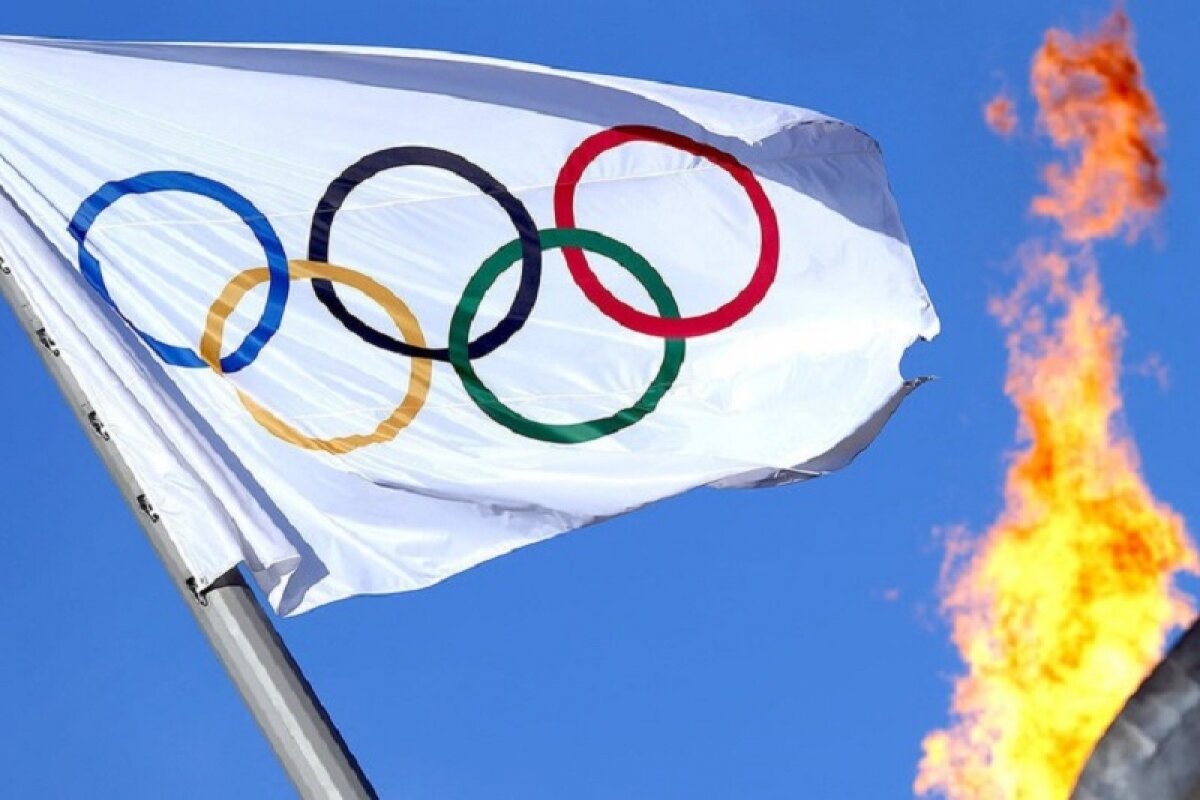 У российских спортсменов на Олимпиадах в Токио и Пекине вслед за гимном отобрали аббревиатуру