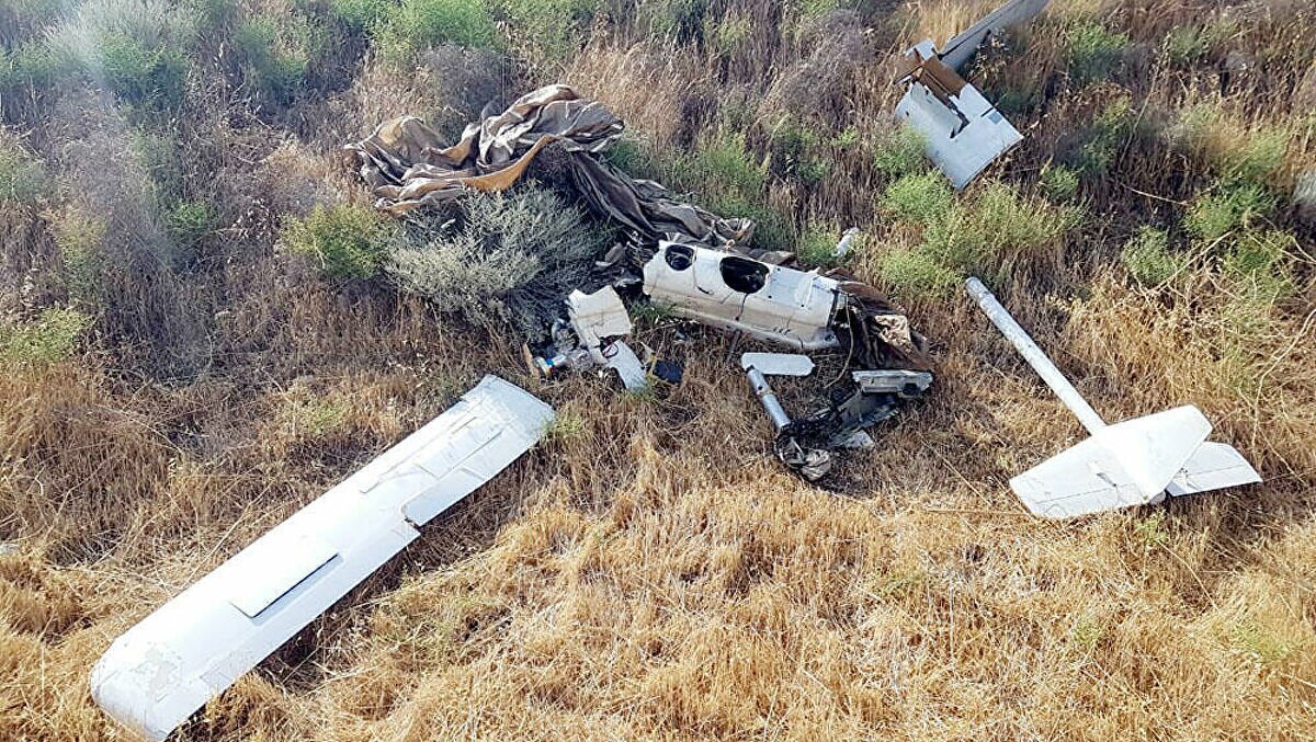 ​Появились кадры уничтожения автомобиля МЧС Армении азербайджанским беспилотником