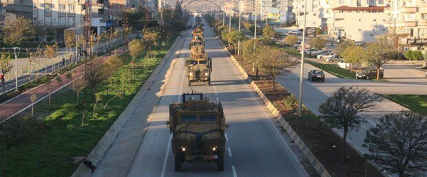 Турция формирует ударную группировку, готовясь к атаке на силы самообороны сирийских курдов