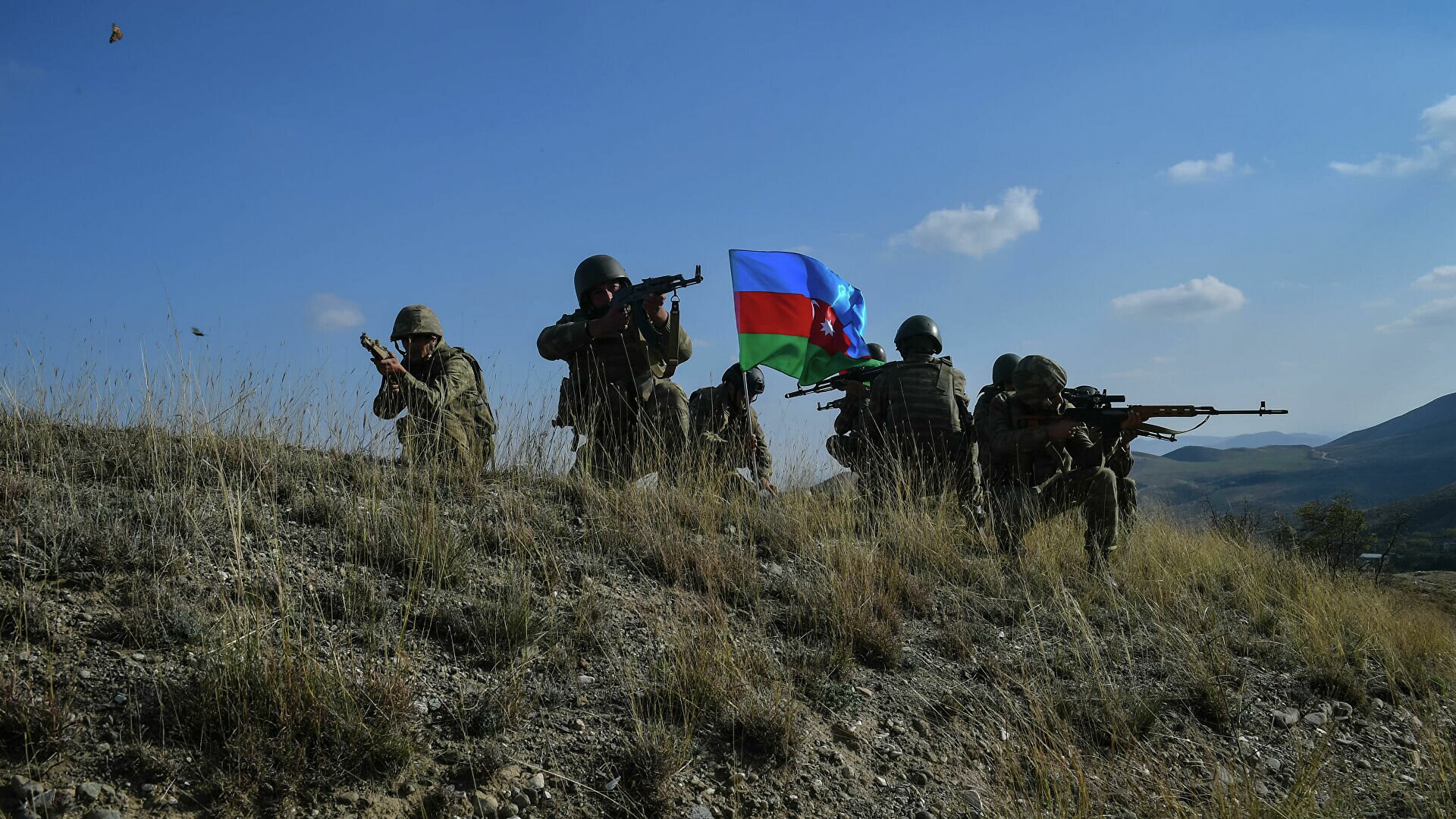 Азербайджанские войска обстреляли позиции армянской армии на границе: есть погибший