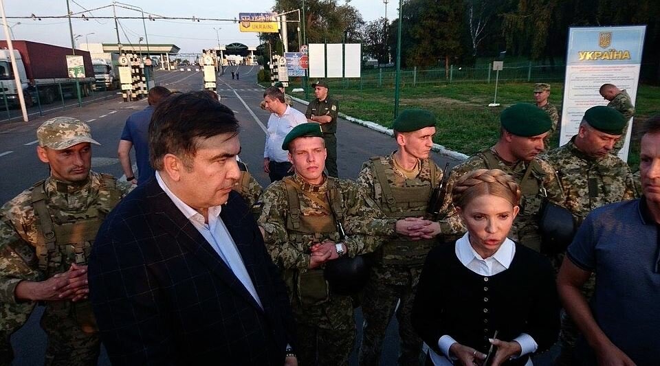 Саакашвили и Тимошенко готовят блокаду Рады с целью проведения досрочных выборов – СМИ