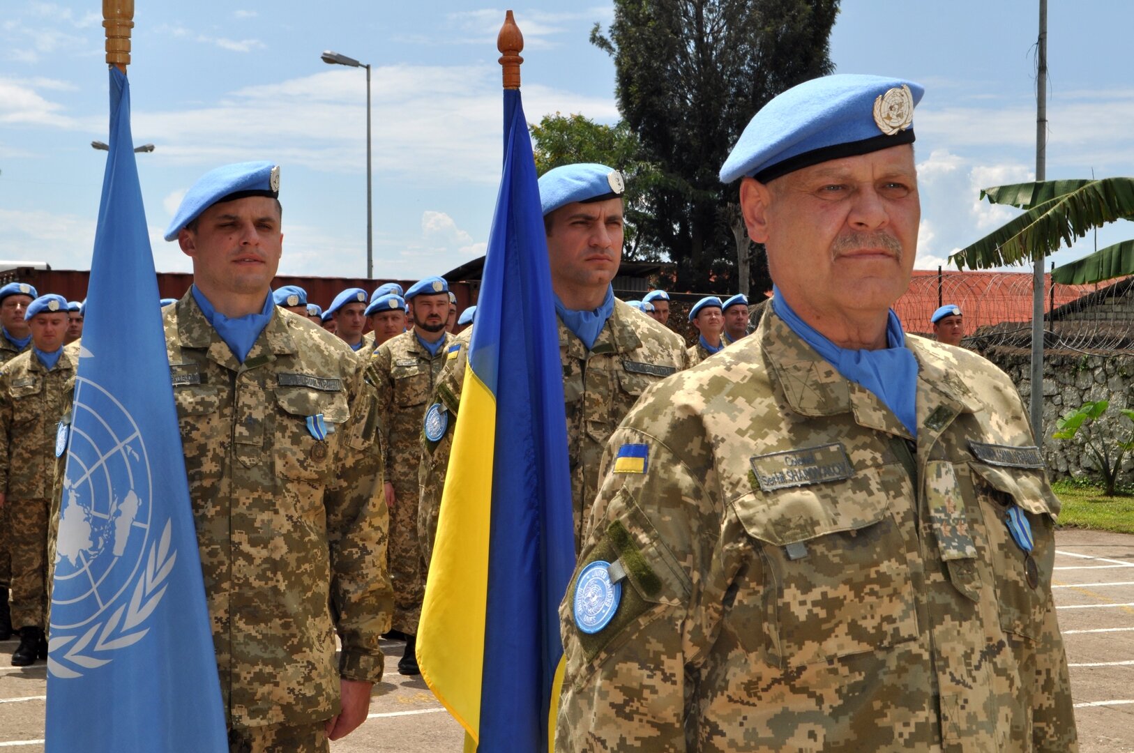 Украина перебрасывает на передовую в Донбасс миротворцев ООН 