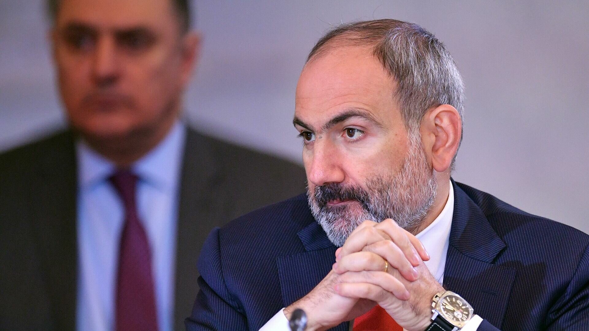 Пашинян объявил об угрозе войны в Армении 