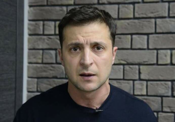 Зеленский жестко утер нос СБУ за намерение запретить на Украине показ "Сватов" – кадры эмоционального заявления 