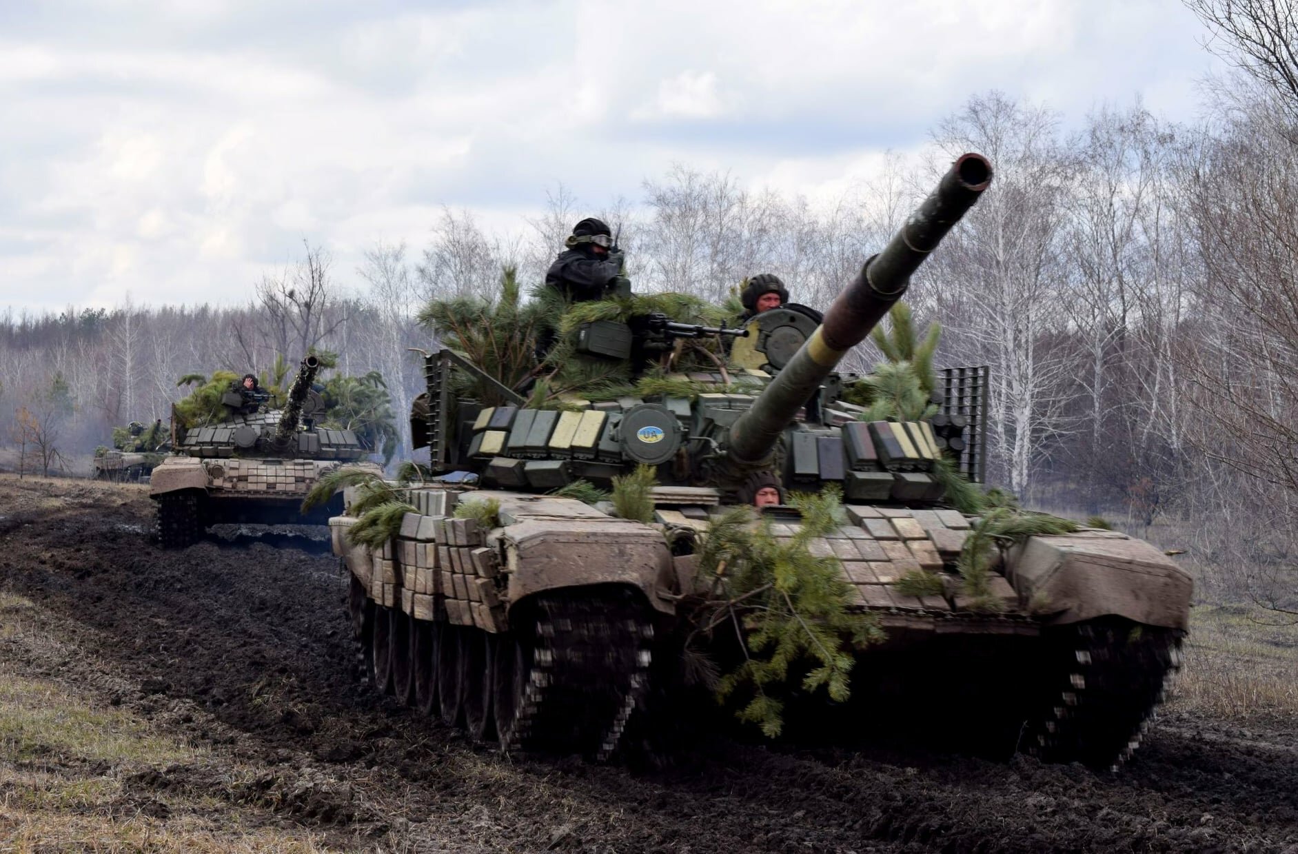 Танковые подразделения ВСУ "перешли в контратаку" в Донбассе 