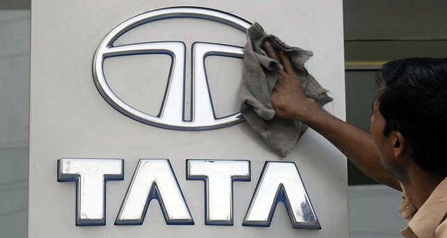 Tata Motors, владеющая брендами Jaguar и Land Rover, представит новую модель авто имени "вируса Зика"