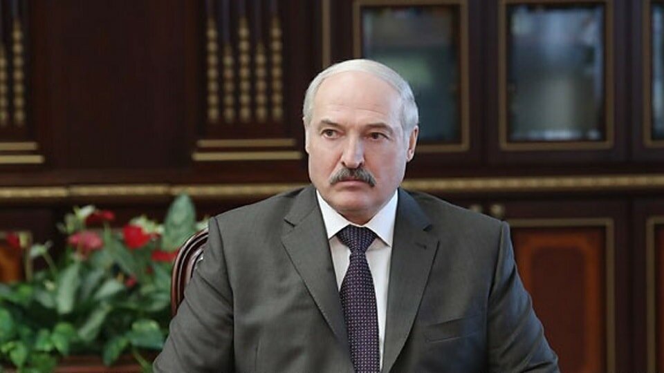 У Лукашенко сделали важное замечание насчет его “тайного совещания” из-за России