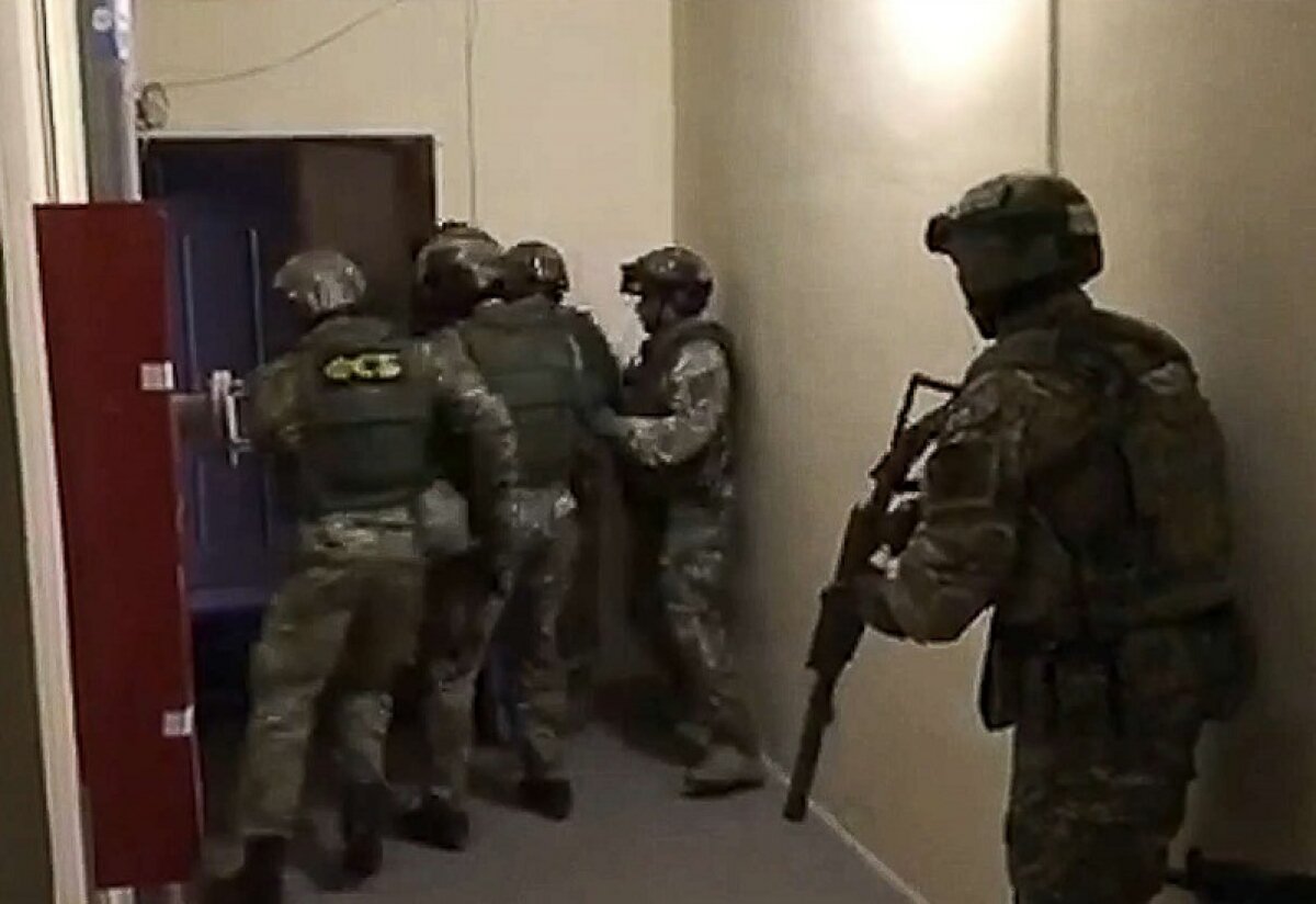 ФСБ в Ростовской области задержала членов ИГИЛ, планировавших нападения на полицейских