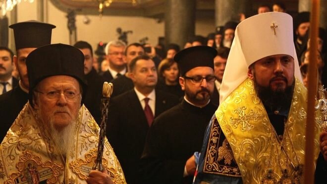 В Стамбуле состоялось торжественное вручение Томоса об автокефалии украинской церкви - видео