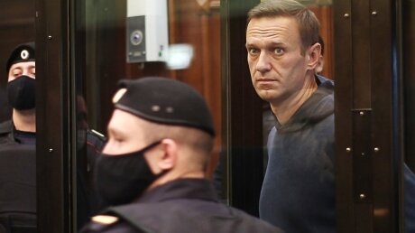Отправить Навального в колонию общего режима попросил прокурор 