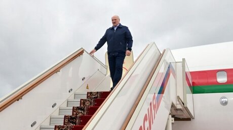 Лукашенко прилетел в Москву на переговоры, рассказав, что он спросит у Путина
