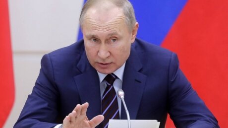 ​"Давно за этим наблюдаю", - Путин на примере ЕСПЧ показал желание поуправлять Россией извне