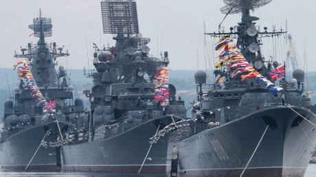 Четыре боевых надводных корабля получит ВМФ РФ до конца года 
