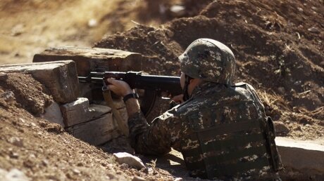 Армяне снова обстреляли позиции азербайджанцев на госгранице 