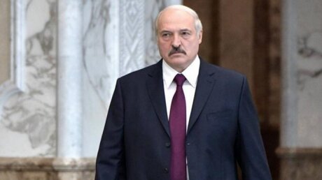 "Бедолага, не выдержал", - Лукашенко подтвердил первую смерть от коронавируса в Белоруссии